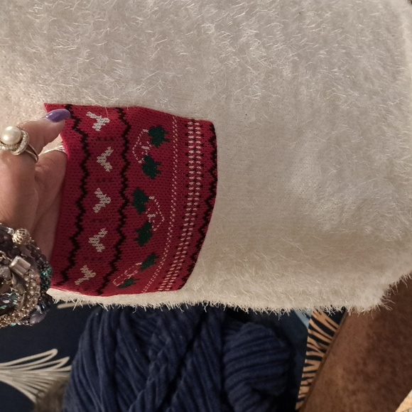 NWT CHRISTMAS 2PC SET - Picture 4 of 9